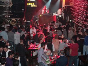 Rus Dj Moro Gata İzmirlileri Coşturdu