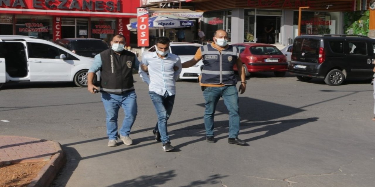 Kahramanmaraş'ta kapkaç olayı! Kadın kovaladı polis yakaladı