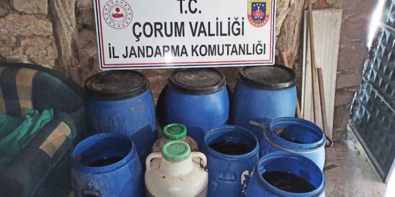 Çorum’da 2 bin 653 litre kaçak içki ele geçirildi