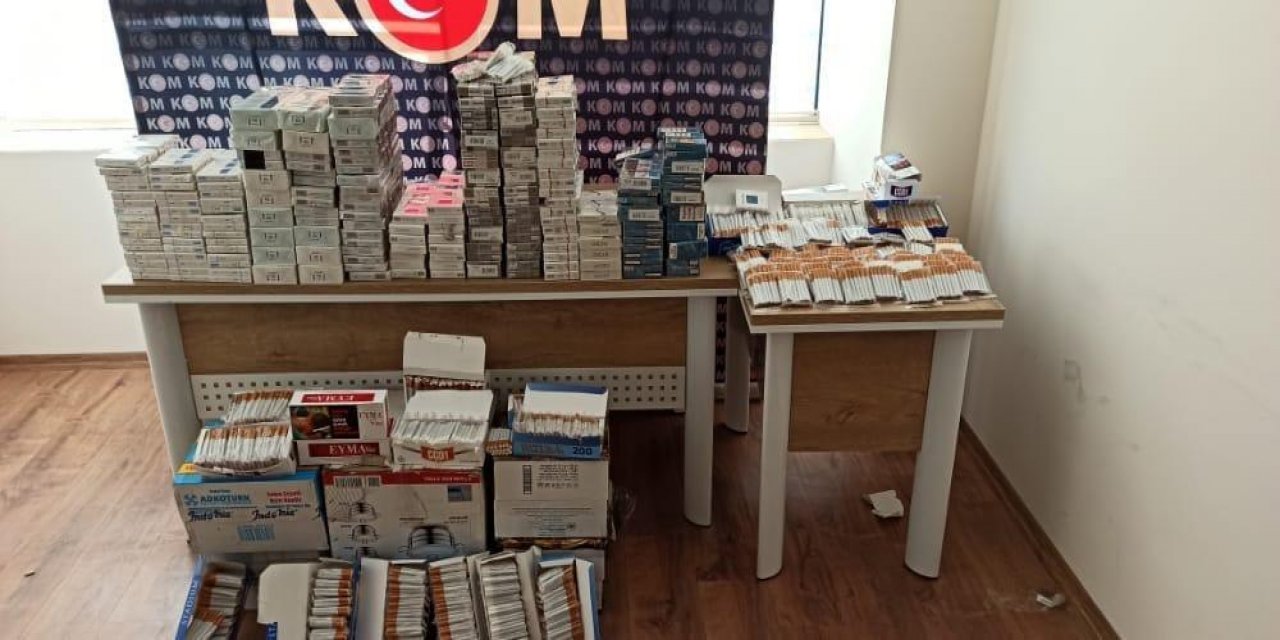 Kahramanmaraş'ta kaçak sigaralar boya kutusundan çıktı
