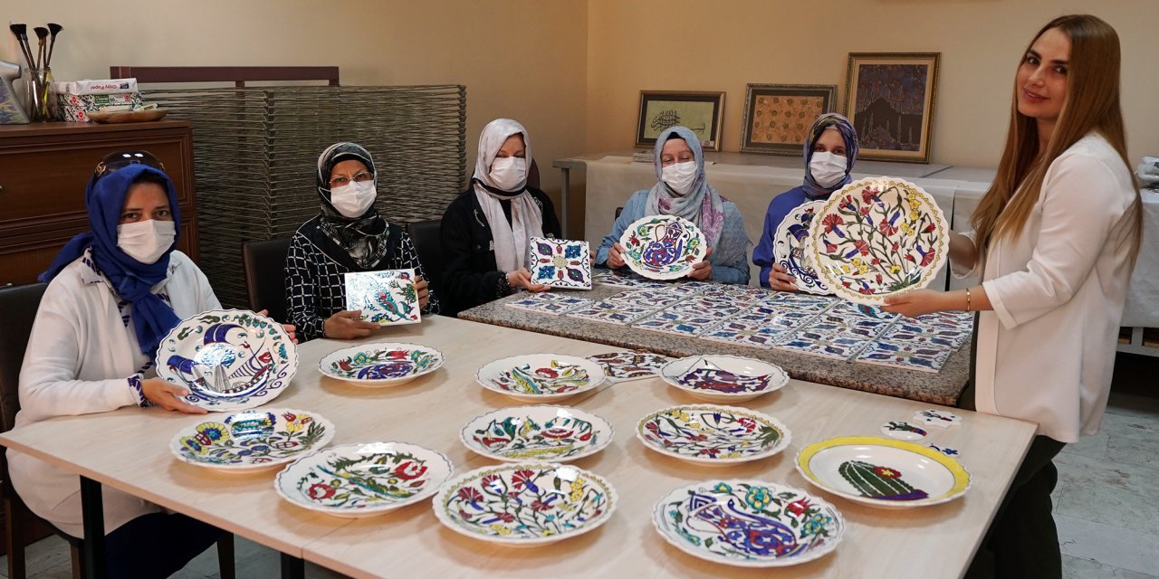Kahramanmaraş’taki çini kurslarına yoğun ilgi