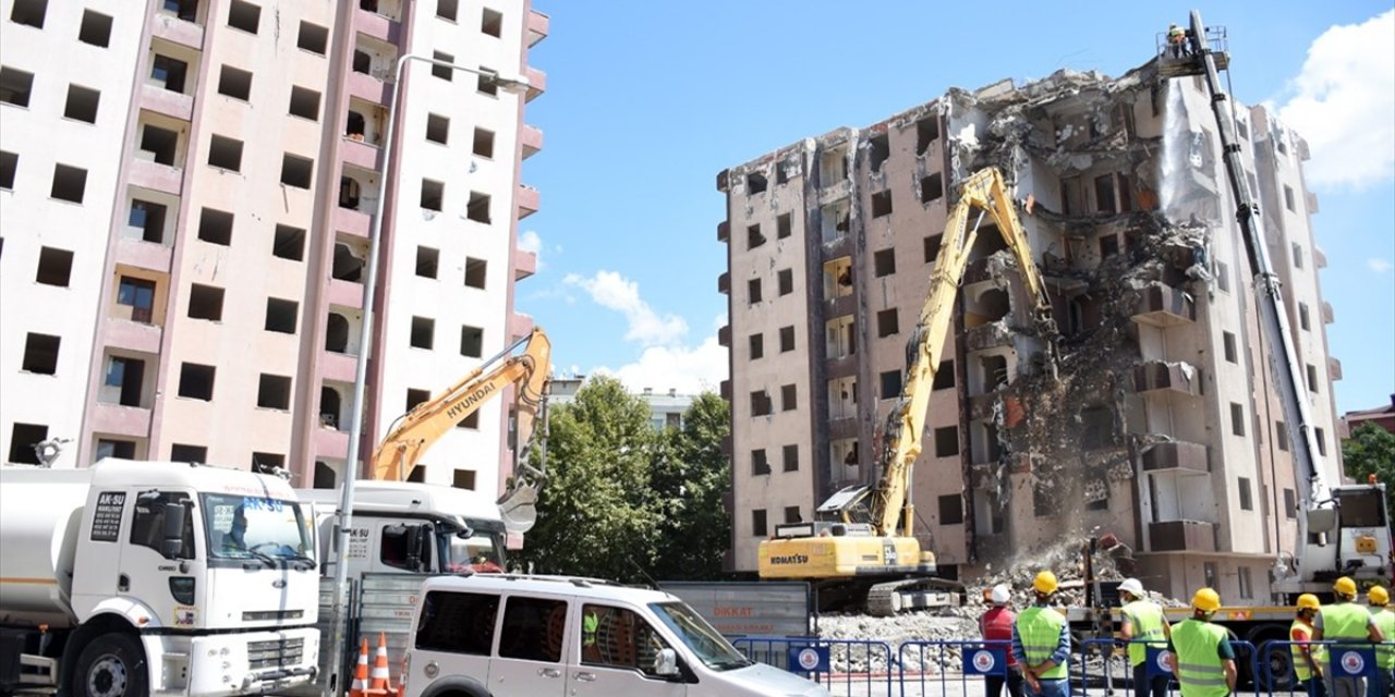 Kentsel dönüşüm alanlarında 521 milyon lira kira yardımı yapıldı