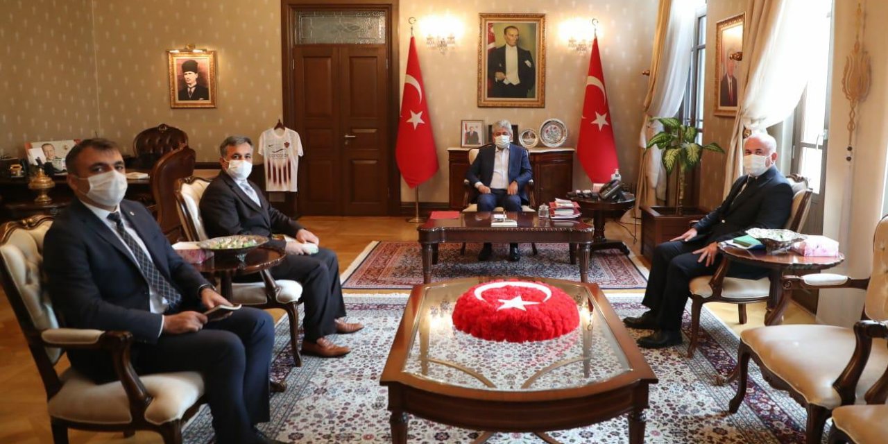 Kahramanmaraş Orman Bölge Müdürü Koç Hatay Valisini ziyaret etti