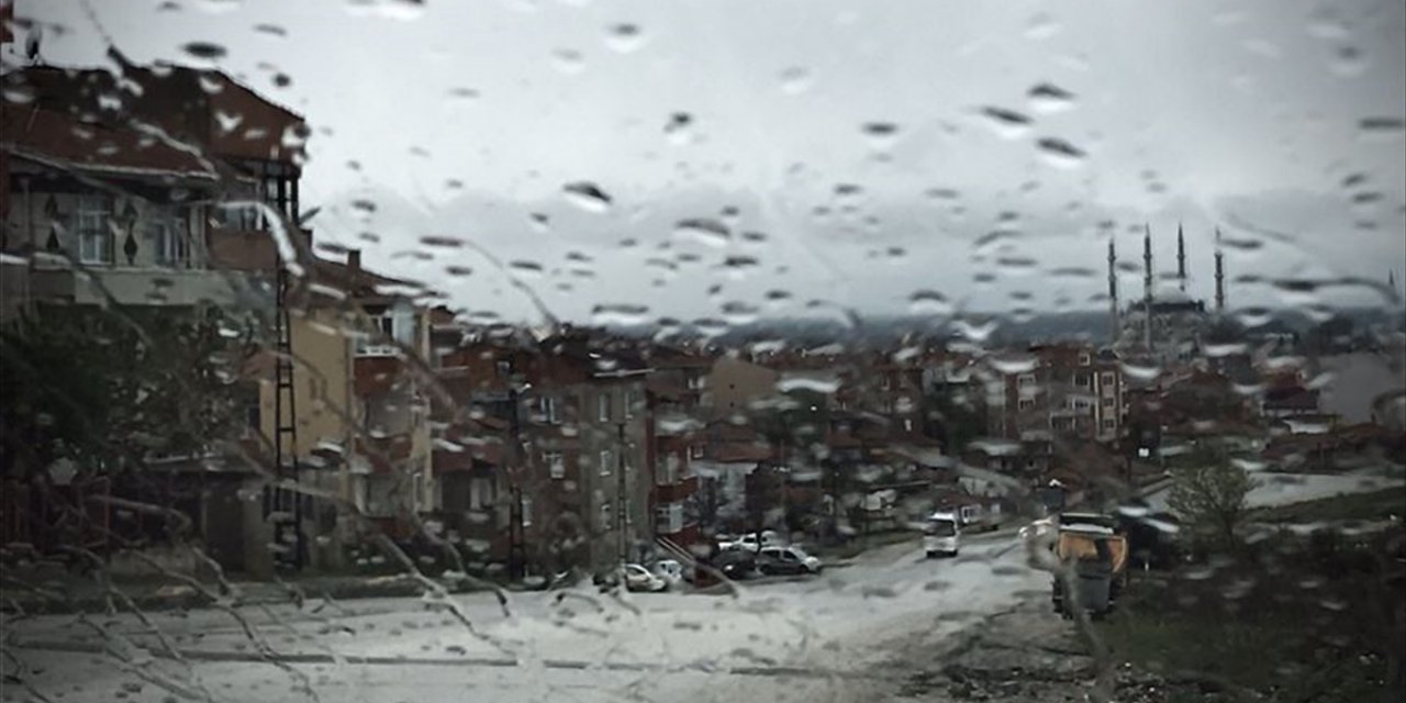 Meteorolojiden kuvvetli yağış uyarısı