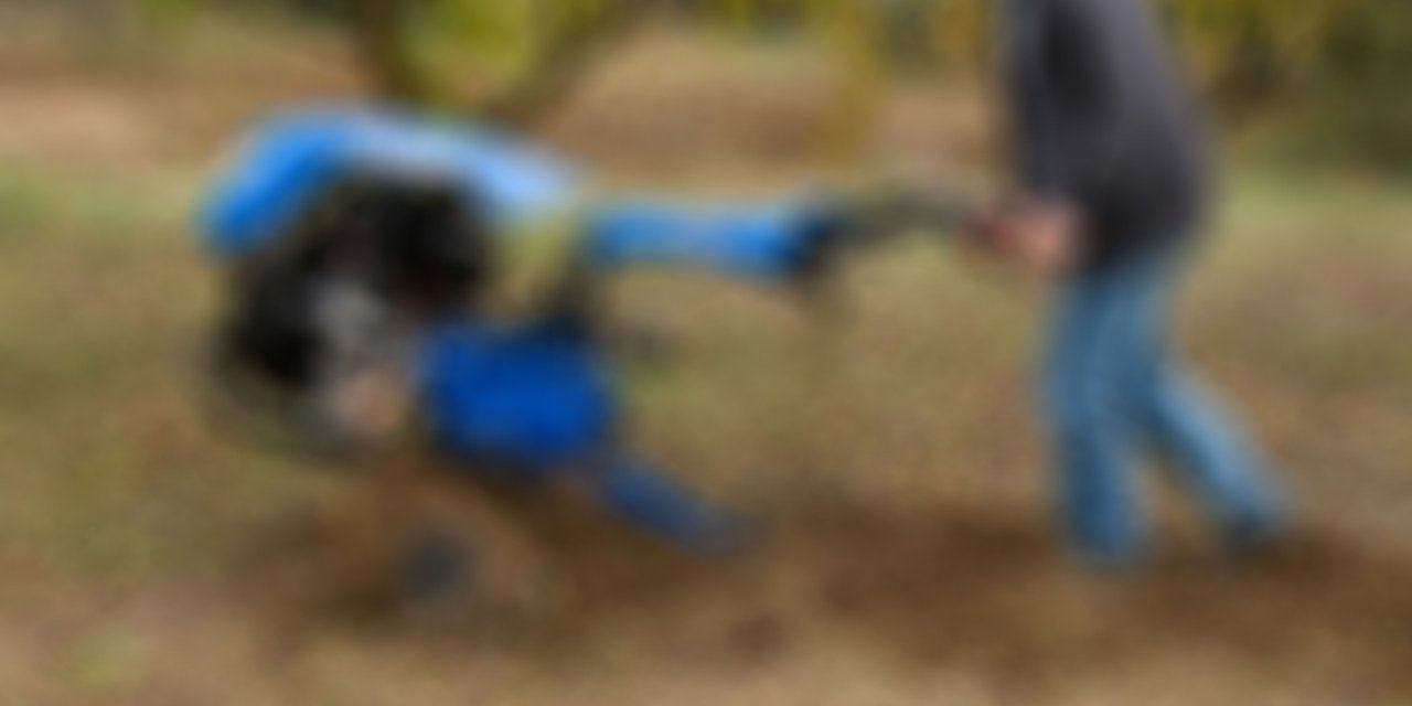 Kahramanmaraş'ta ayakları çapa makinesine sıkışan kişi yaralandı