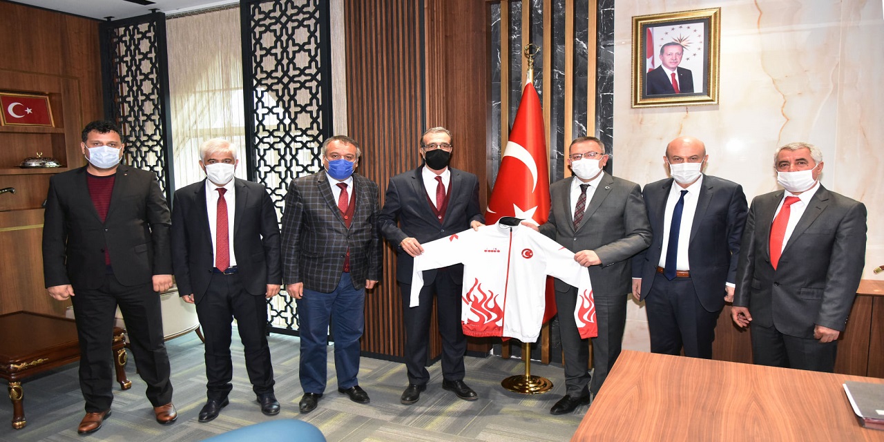 Kahramanmaraş ASKF Başkan Aydın’ı ziyaret etti