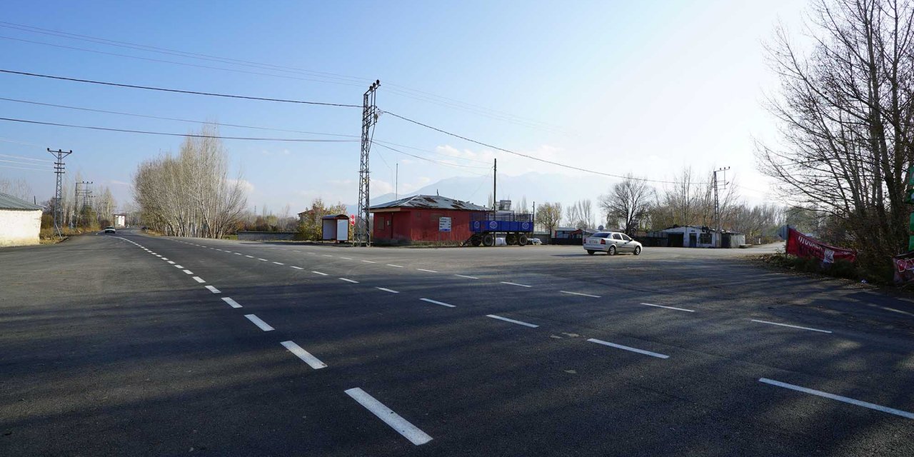 Ekinözü’nde yollar ve kaldırımlar yenilendi