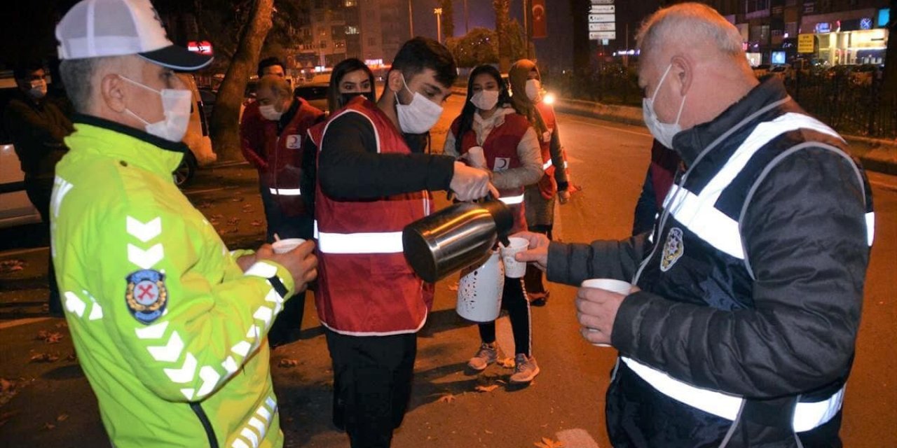 Kahramanmaraş'taki Türk Kızılay’ı gönülleri ısıttı