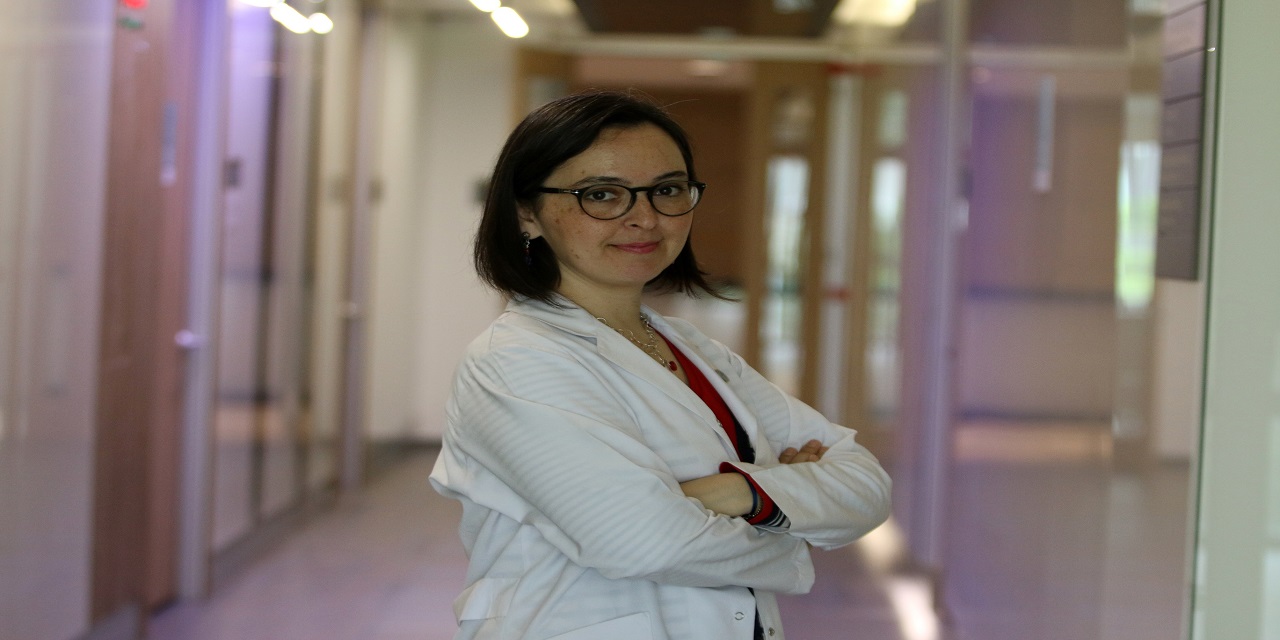 Yeni karantinada yaşlılar virüs taşıyıcılardan korunmalı