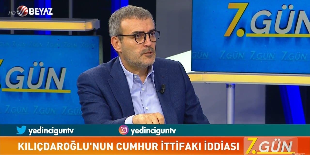 Mahir Ünal: Gerçeklik sonrası bir çağda yaşıyoruz artık