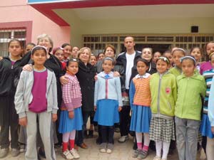 Altın kızlara anlamlı ziyaret