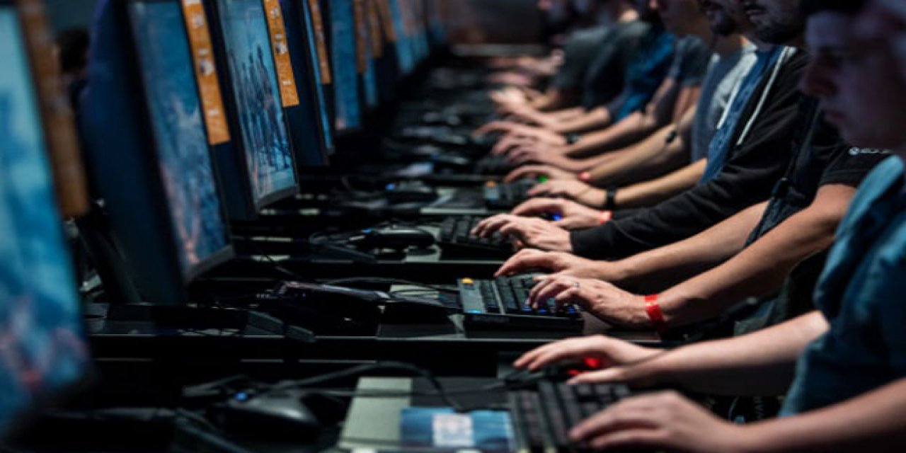 Bilgisayar oyunları obezite ve uyku problemlerine neden olabiliyor