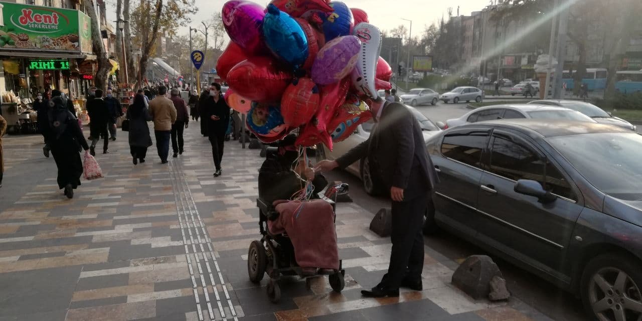 Kahramanmaraşlı iş insanı yüreklere dokundu