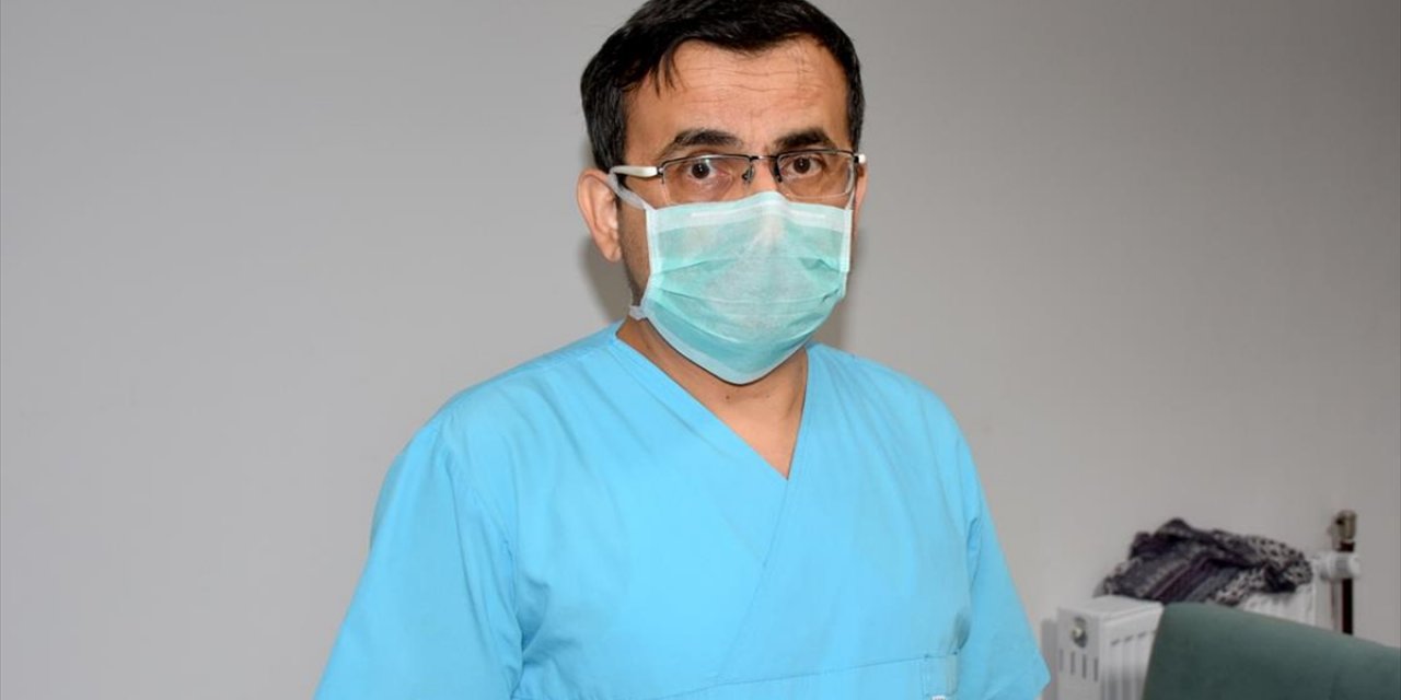 'İnsanlar yoğun bakımda solunum sıkıntısı çeken hastaları görseler bir daha kalabalık ortamda bulunmazlar'