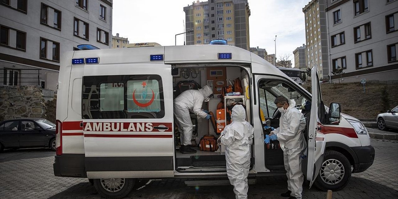 Kovid-19 sürecinde 112 Acil ekipleri halk sağlığı için durmadan çalışıyor