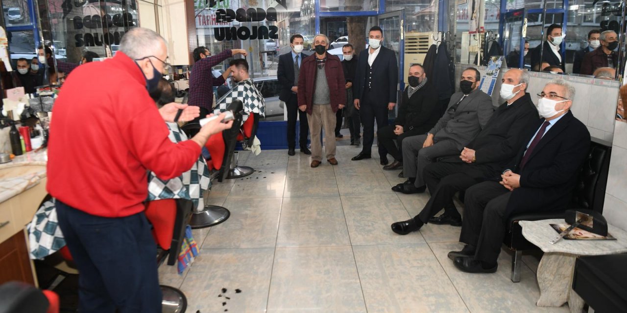 Milletvekili Özdemir Kahramanmaraş’ta esnaf ziyaretlerini sürdürüyor