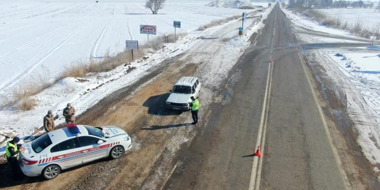 Kahramanmaraş'ta Jandarma ekipleri trafik denetimi yaptı
