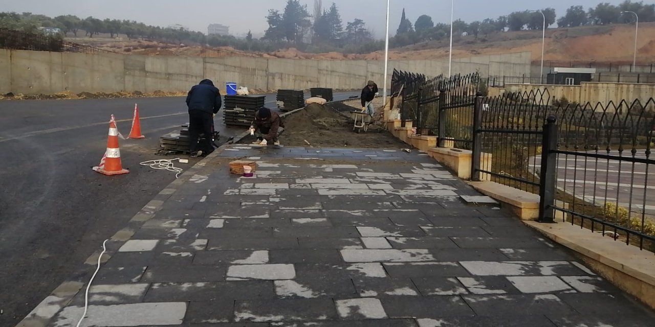 Dulkadiroğlu’ndan parke ve bazalt tamiratı