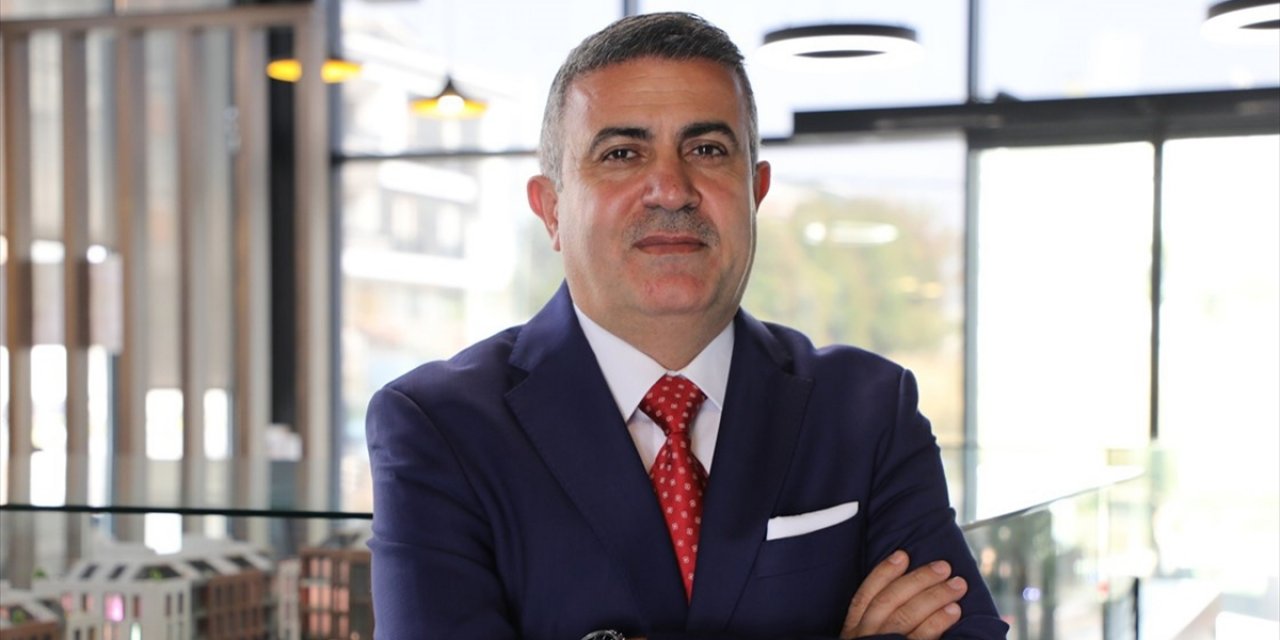 Türk iş adamlarına 'Lübnan'a yatırım' çağrısı