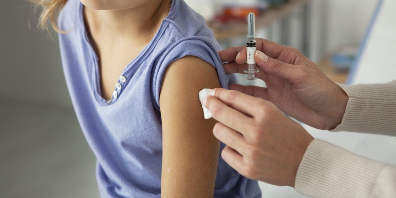 Pandemide çocukluk aşıları ertelemeye gelmez