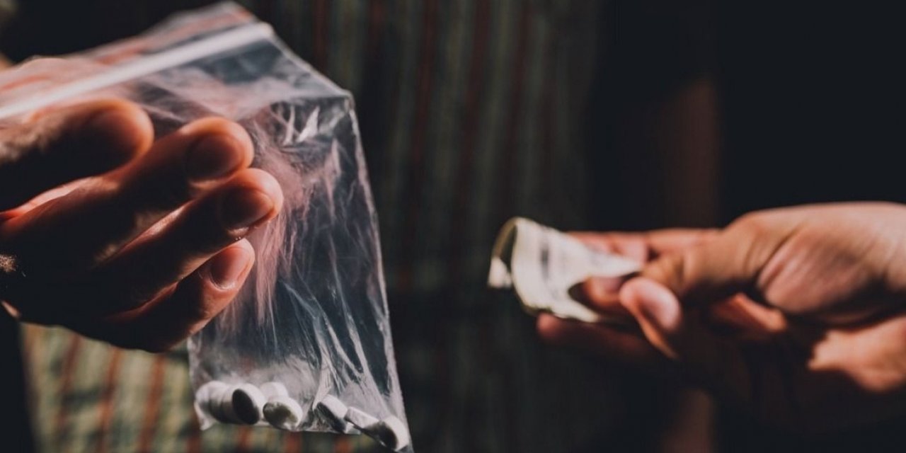 Kahramanmaraş'ta uyuşturucu ticareti yapan baba ve oğluna hapis cezası