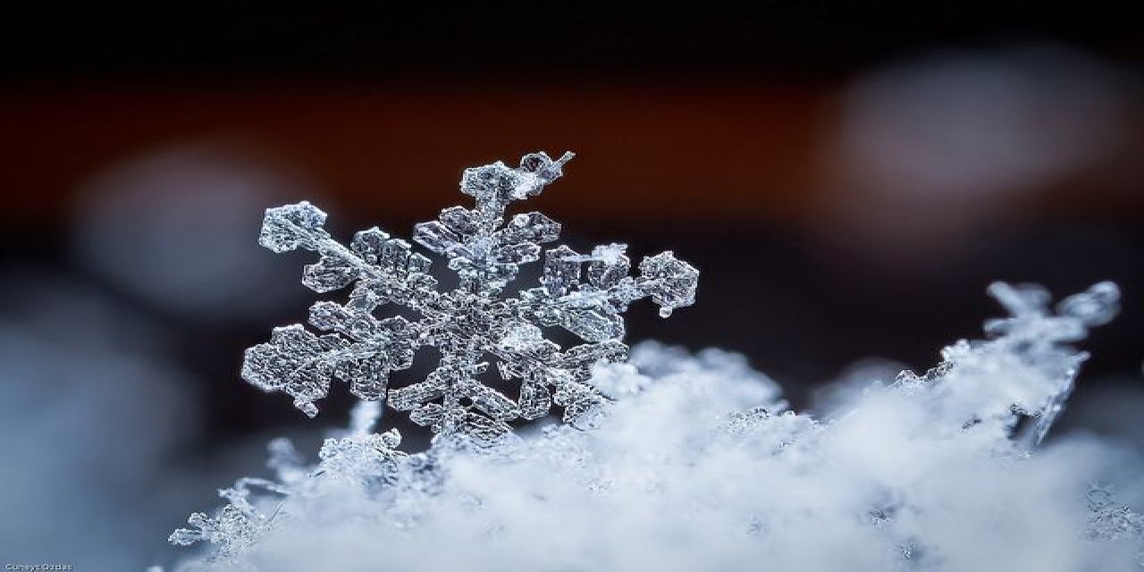 Kahramanmaraş'ta kar nedeniyle 130 mahalle yolu ulaşıma kapandı