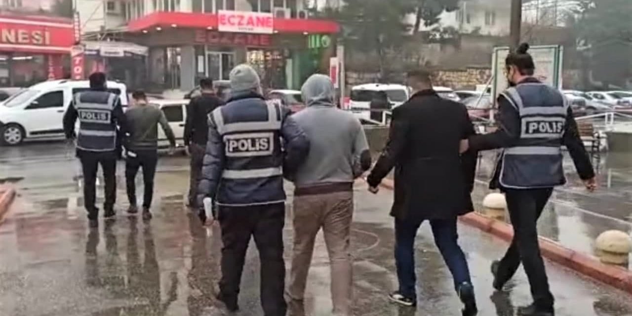 Kahramanmaraş’ta bağ evi hırsızları yakalandı