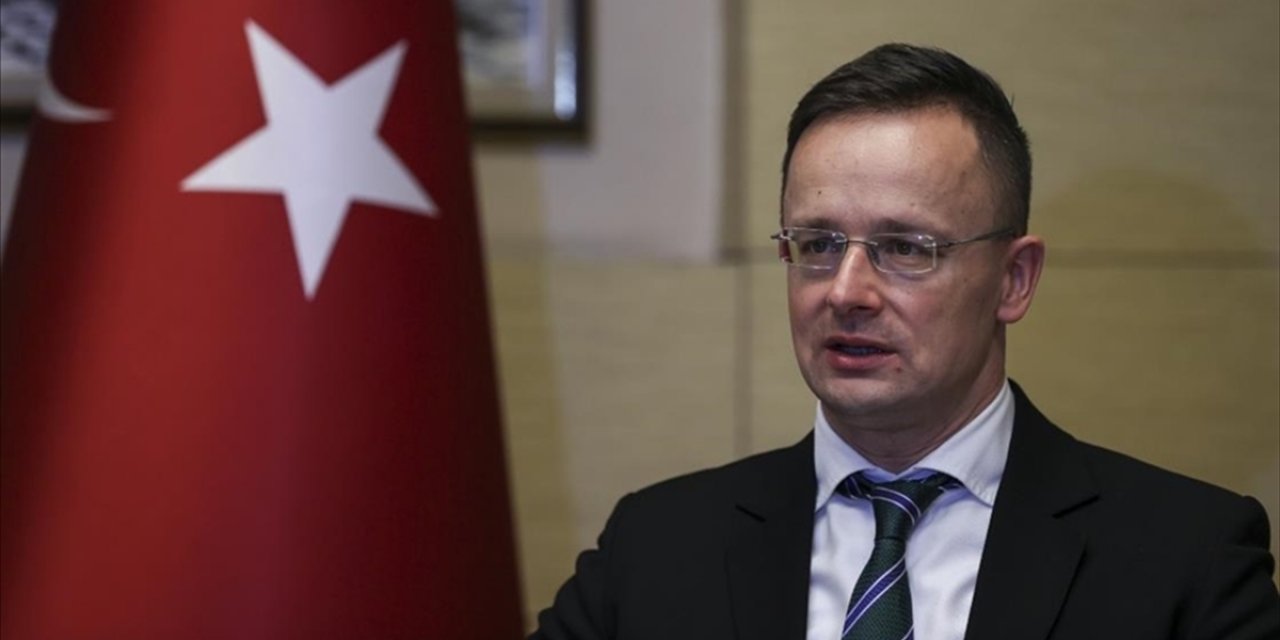 Macaristan Dışişleri ve Ticaret Bakanı Peter Szijjarto, Macar şirketin medikal yatırımı için Türkiye'ye geliyor