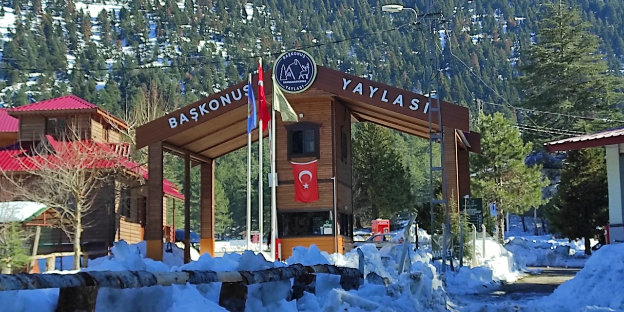 Başkonuş Yaylasında elektrik kesintisini hissetmediler