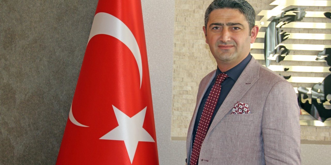 Gençlik ve Spor İl Müdürü Cemil Boz, 12 Şubat Bayramını kutladı