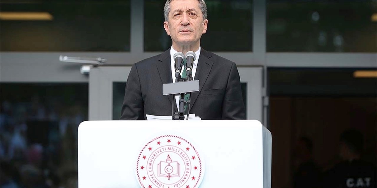 Bakan Selçuk: Şubat'ın son haftası öğretmenlerimizin ilk doz aşılarının yapılmasına başlanacak