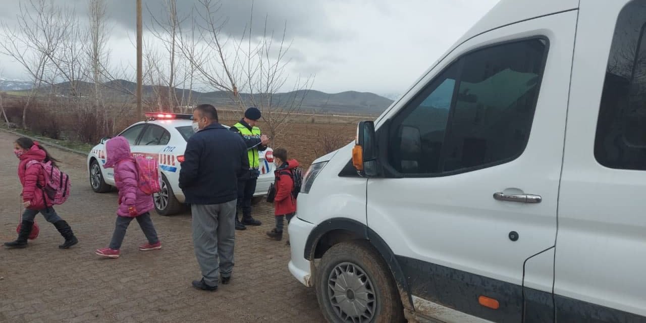 Kahramanmaraş’ta okul servisleri denetlendi