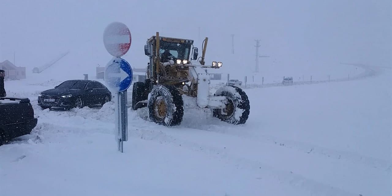Kahramanmaraş’ta 82 mahalleye ulaşım sağlanamıyor