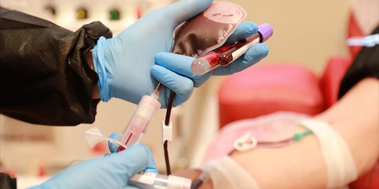 Mutant virüse karşı 'süper donör'lere plazma bağışı çağrısında bulunuldu