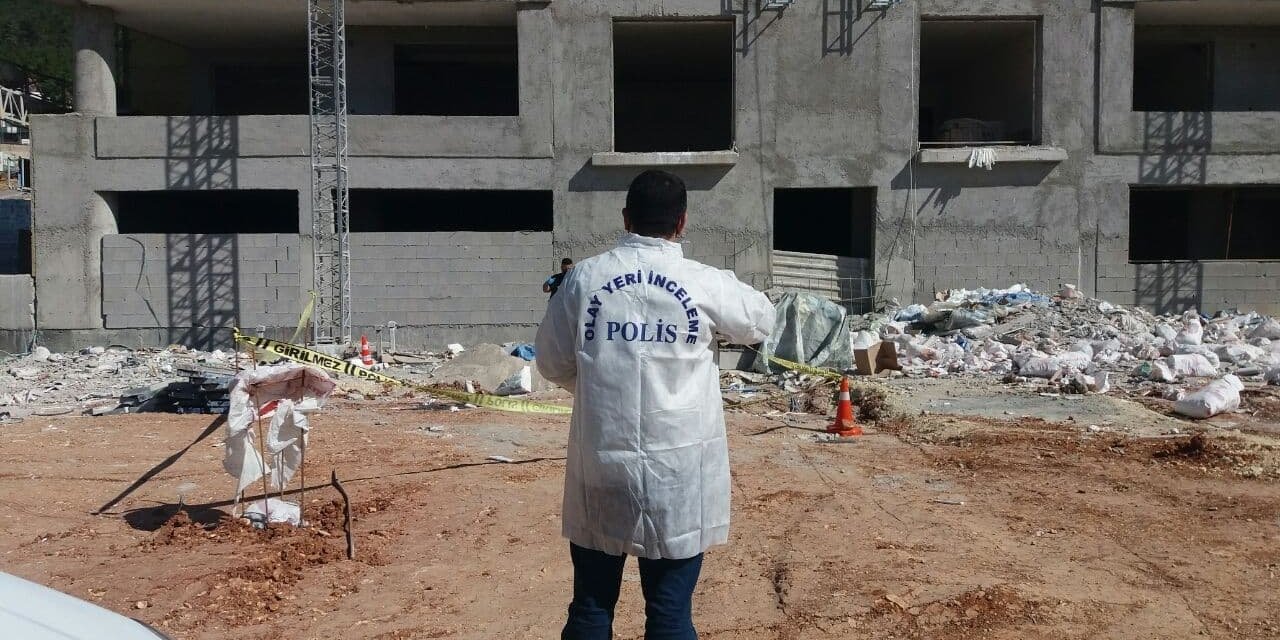 Kahramanmaraş'ta feci olay! Genç işçi 16. kattan düşerek hayatını kaybetti
