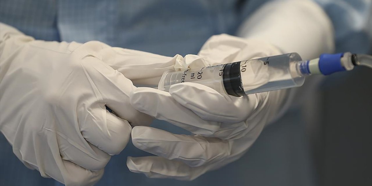 AB'ye ilk çeyrekte 107 milyon doz Kovid-19 aşısı teslim edildi