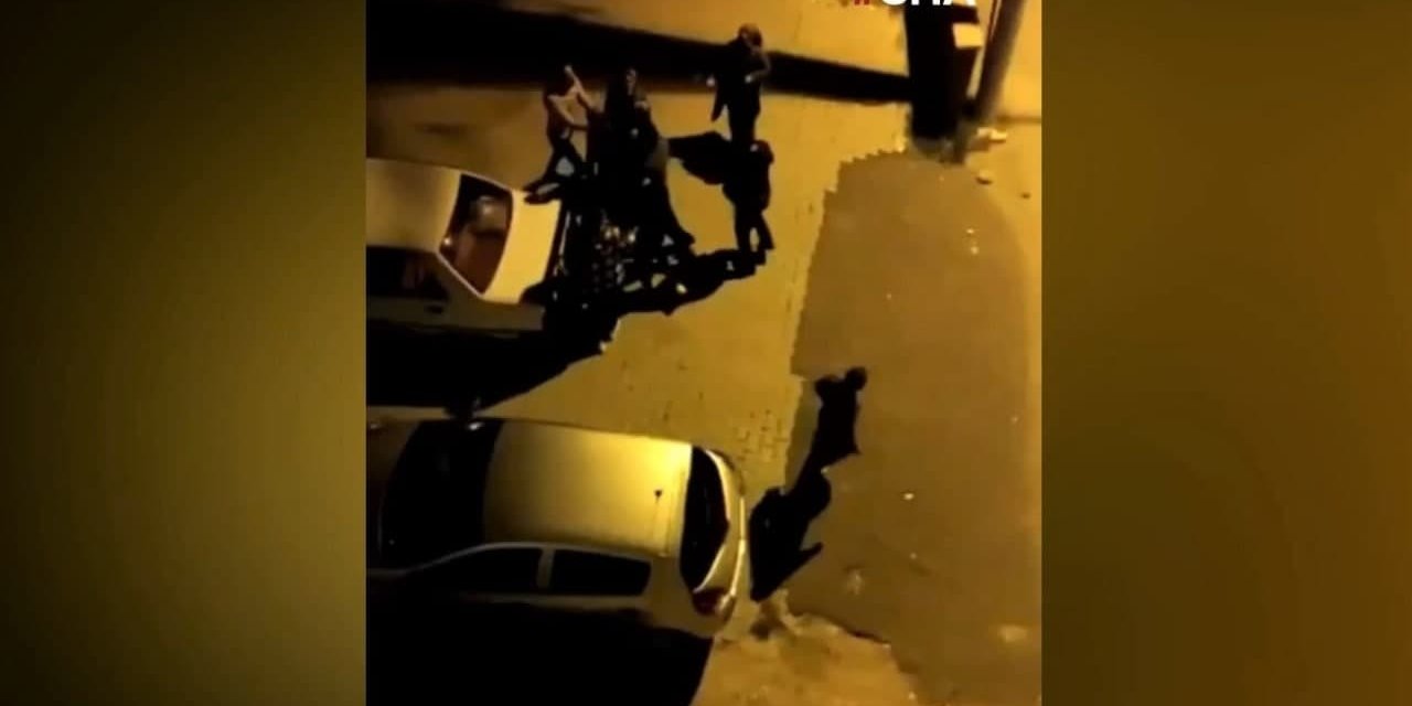 Kahramanmaraş’ta 4 kişinin yaralandığı kavga anı kamerada