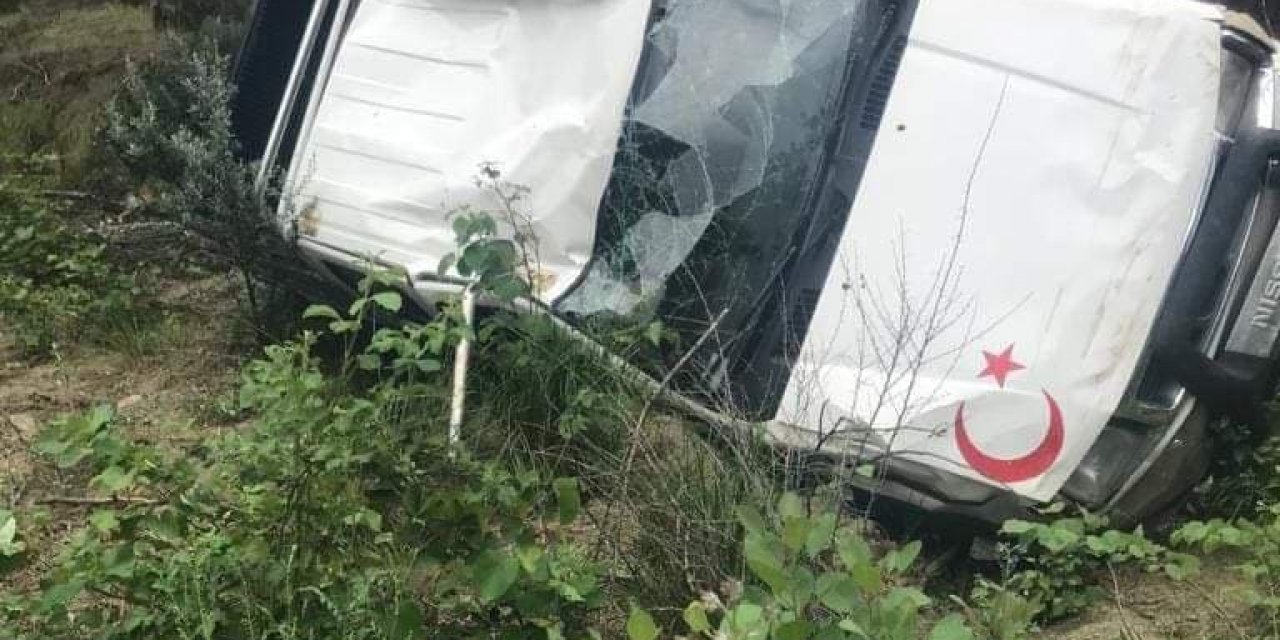 Kahramanmaraş’ta kamyonet uçuruma yuvarlandı: 7 yaralı 
