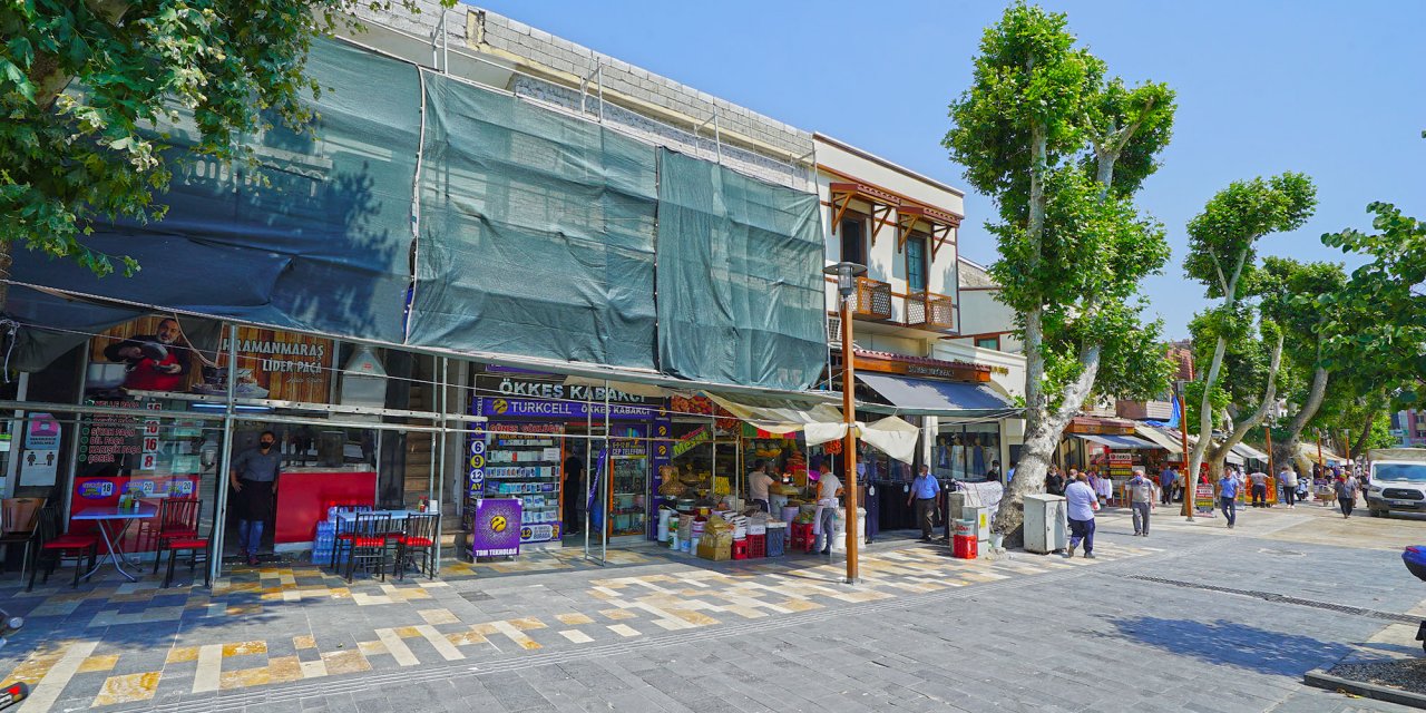 Kapalı Çarşı’da ikinci etap hızla sürüyor