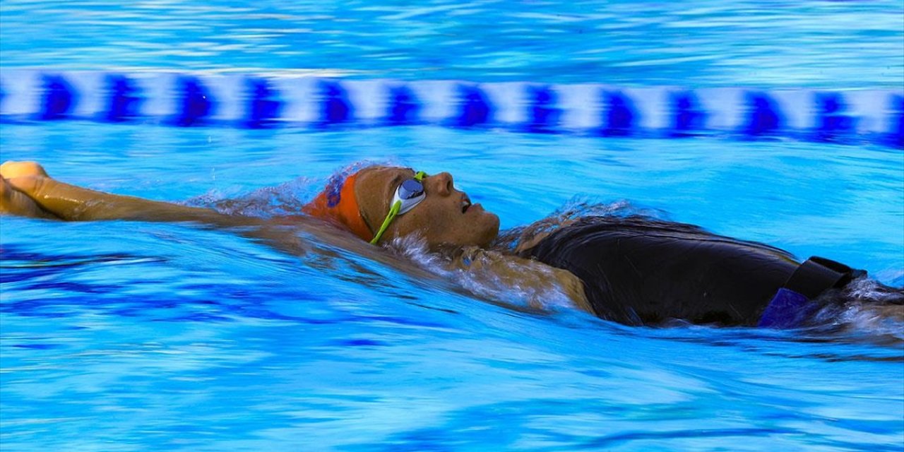 Milli yüzücü Viktoria Zeynep Güneş 2020 Tokyo Olimpiyat Oyunları'na veda etti
