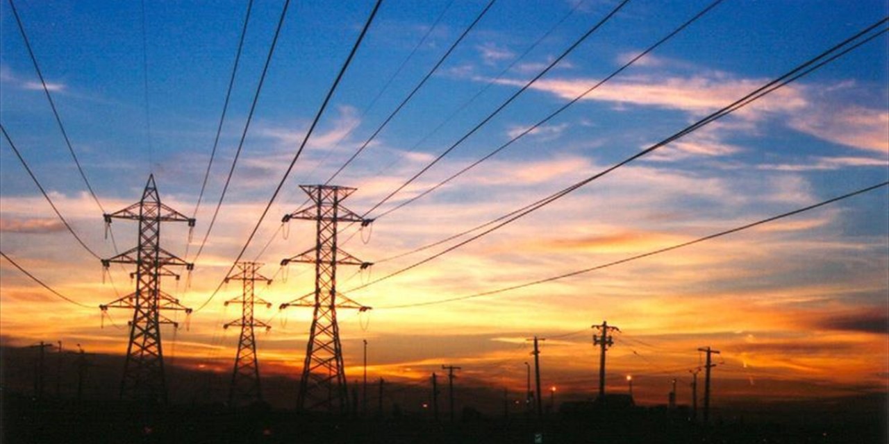Türkiye'nin elektrik tüketimi temmuzda geçen yılın aynı ayına göre yüzde 5,95 arttı