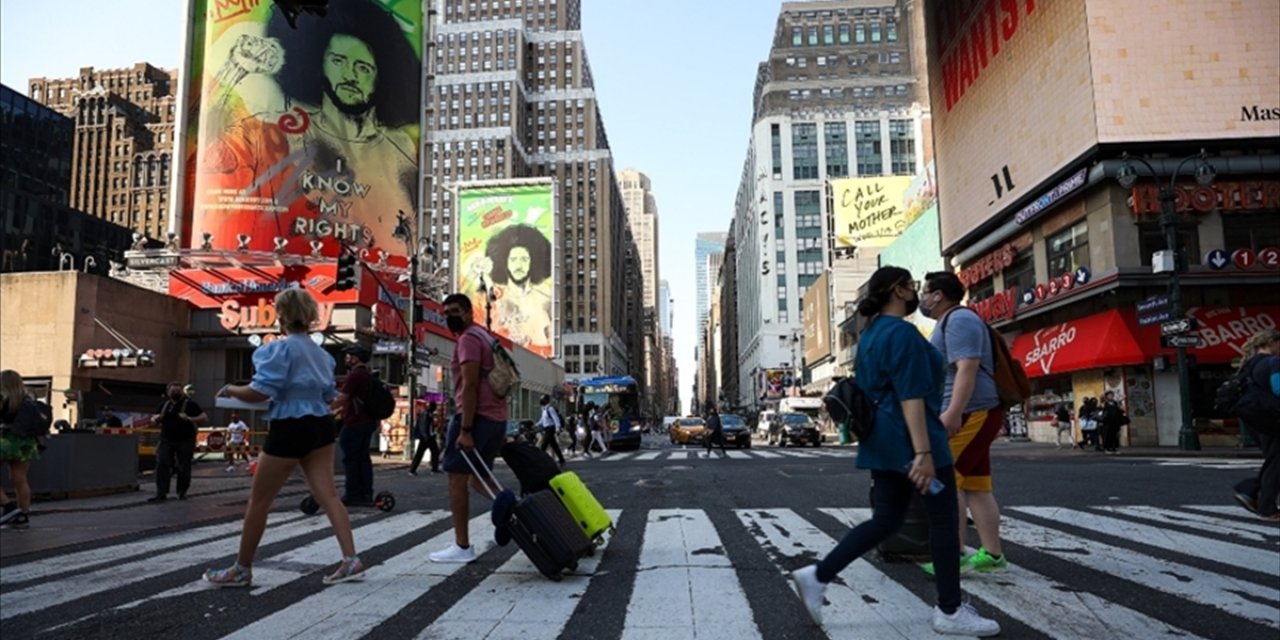 ABD'de Kovid-19 görülenlerin büyük çoğunluğunu aşı olmayan gençler oluşturuyor