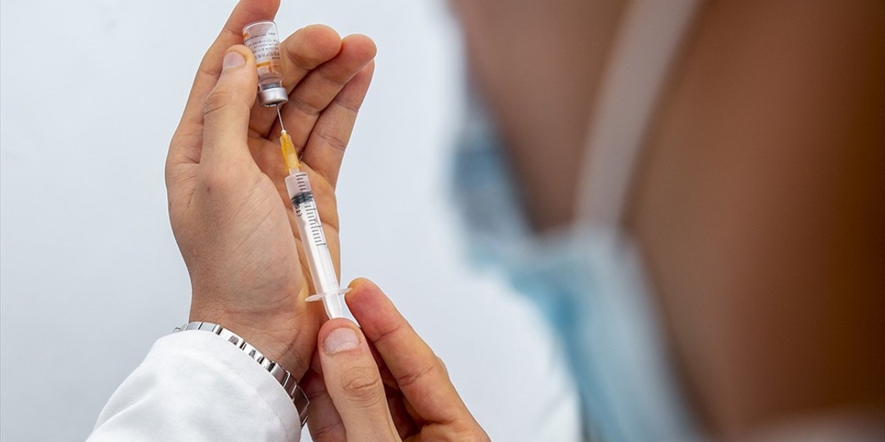 Dünya genelinde 4 milyar 250 milyon dozdan fazla Kovid-19 aşısı yapıldı