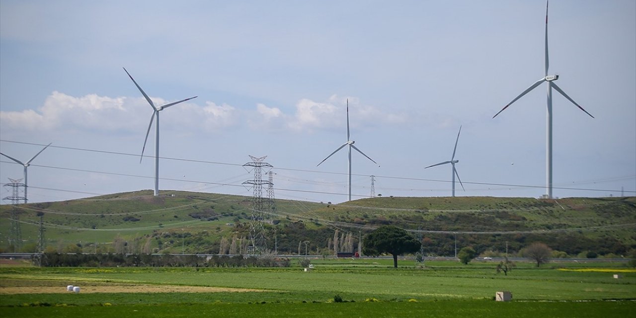 Temiz kaynaklardan üretilen elektrik, hidrojen formunda depolanacak