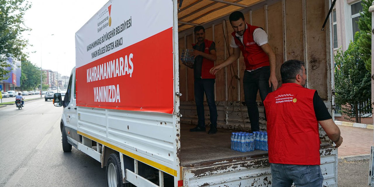 Büyükşehir Belediyesi Muğla ve Isparta’daki yangın bölgelerine malzeme ve ekipman desteği sağladı