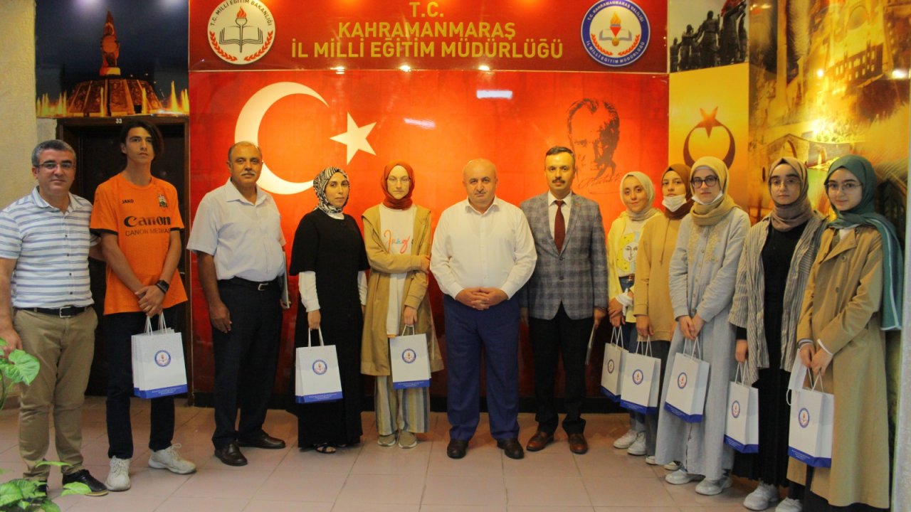 Kahramanmaraş ‘Başarılı Örnekler Sergisi'nde’ İlk 100 Okul Arasında