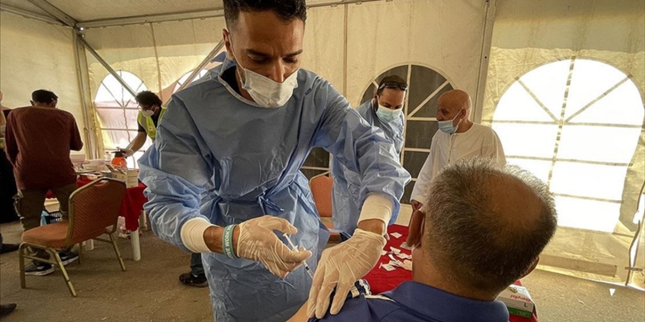 Dünya genelinde 4 milyar 720 milyon dozdan fazla Kovid-19 aşısı yapıldı