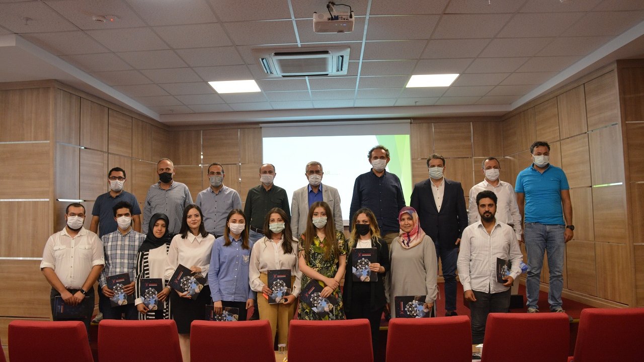 Teknokent’te “Profesyonel Hayata Geçiş Programı” Rektör Can’ın Katıldığı Etkinlikle Tamamlandı