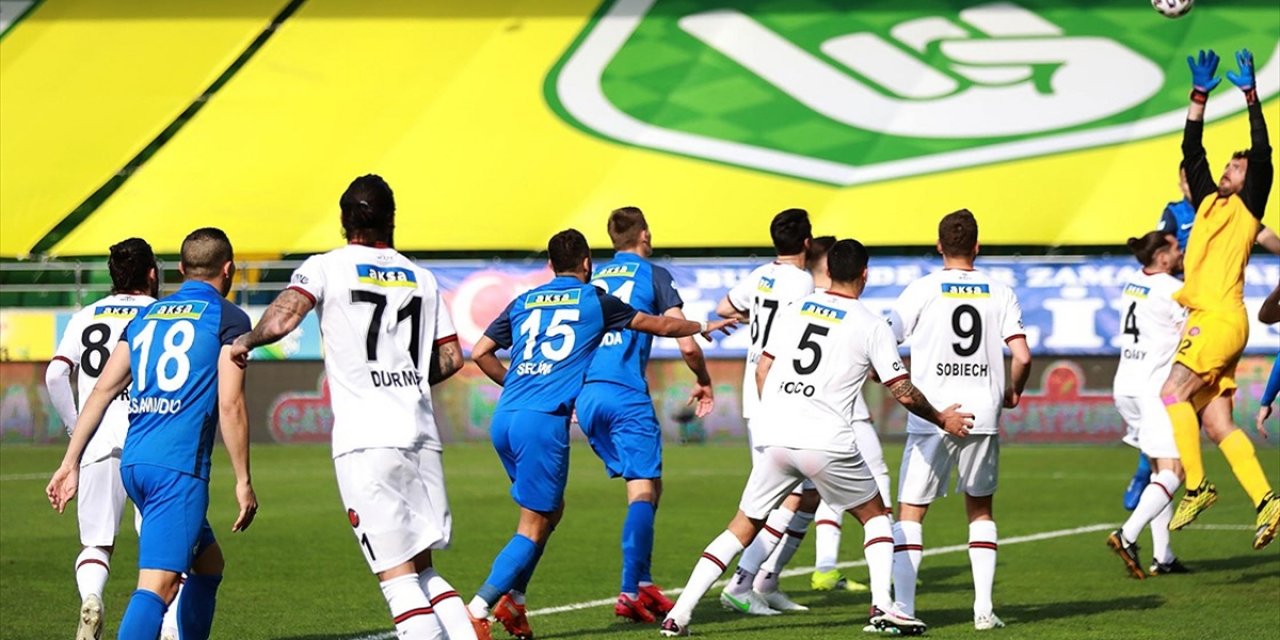 Fatih Karagümrük, Rize deplasmanında