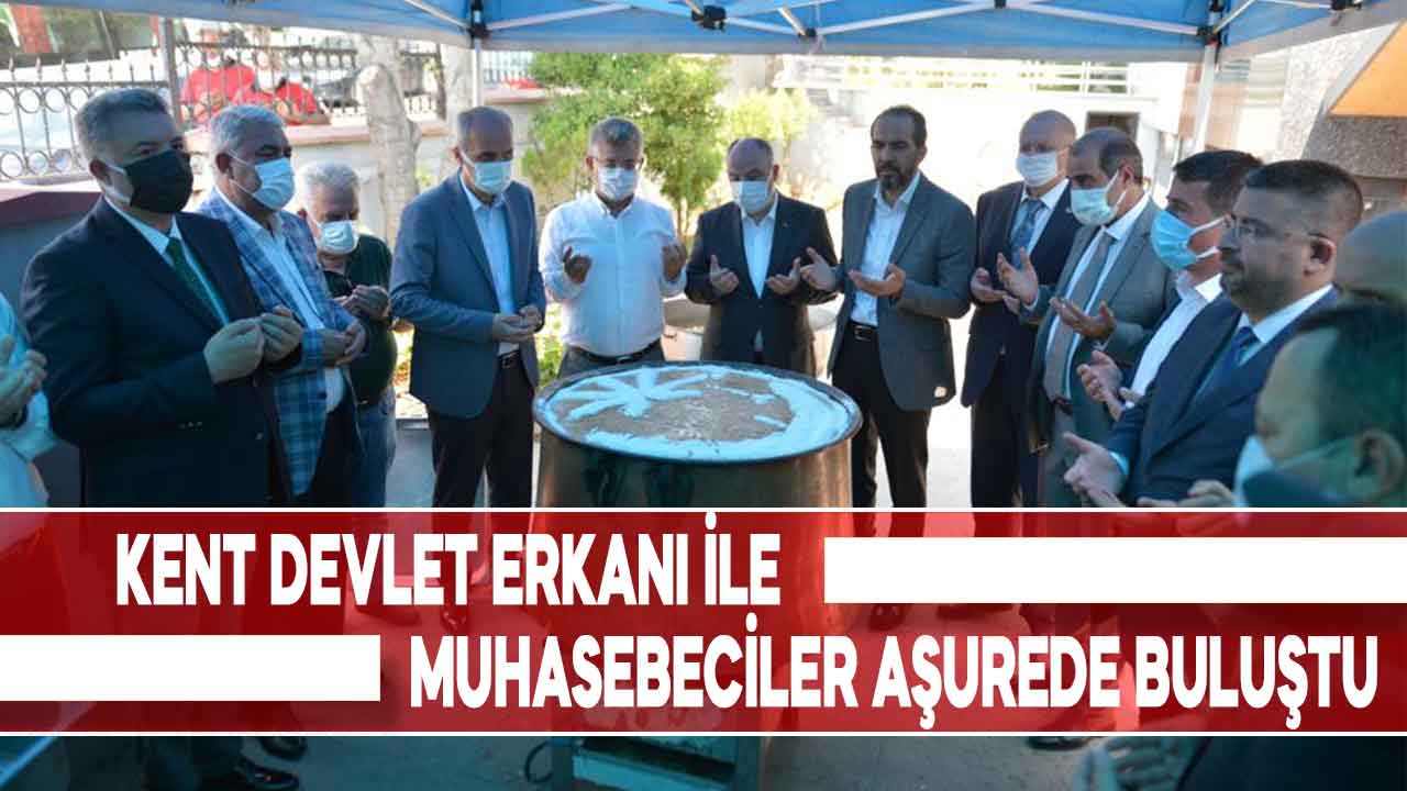 Kent devlet erkânı ile muhasebeciler aşurede buluştu